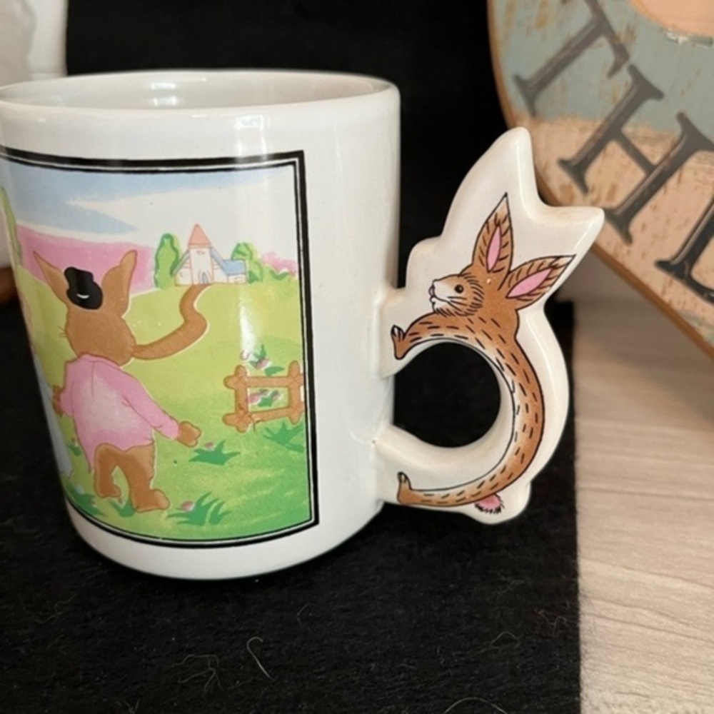 Vintage 1994 PETER RABBIT Shaped 3D Handle Easter Bunny Coffee Mug Set of 2 - Picture 14 of 14